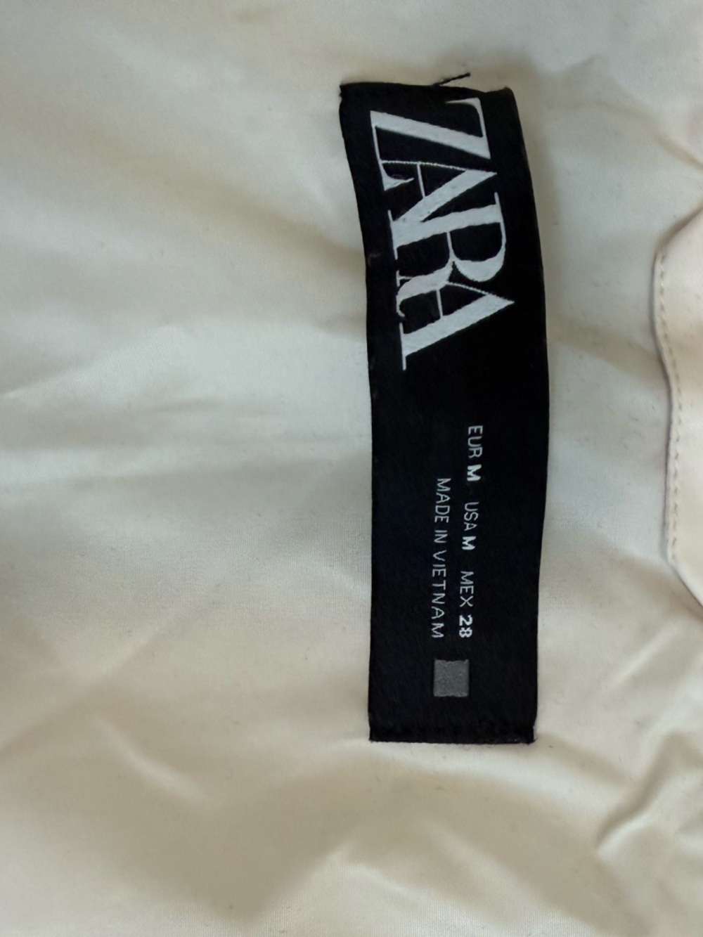 Zara Off-White Quilted Hooded Puffer Jacket - Picture 3 of 4